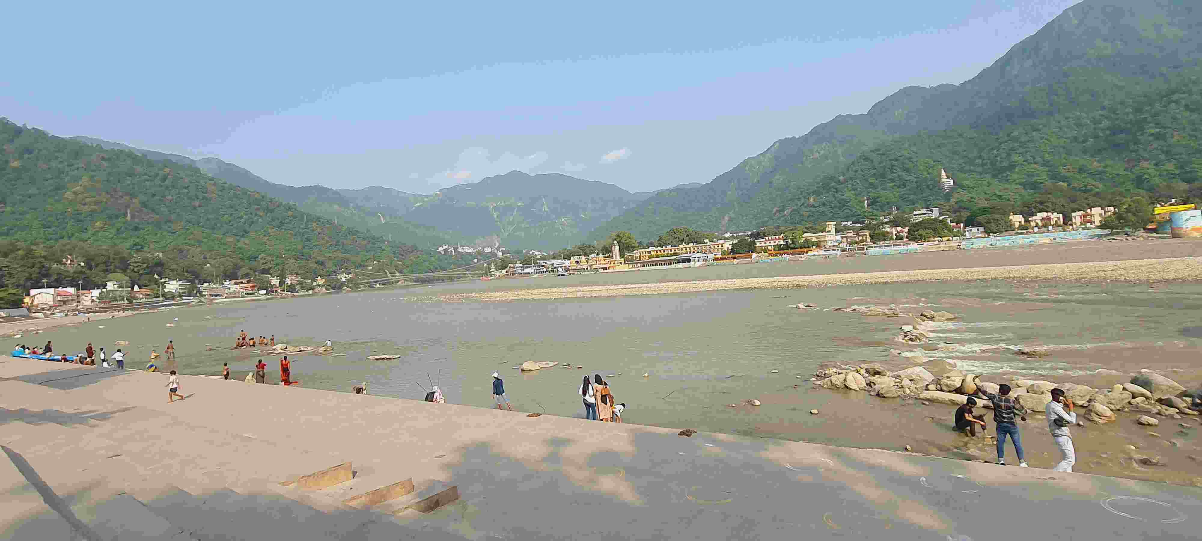 Travelwandrer.com-Rishikesh is the best place for traveling and rafting and this website helped me to understand the requirements that which type of products should I carry there. Thankyou